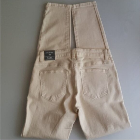 🇨🇦 SMART SET - Low-Rise Skinny Jeans - Picture 9 of 15